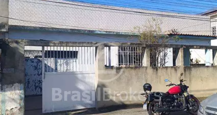 Casa linear no moneró – centro de terreno com grande potencial!