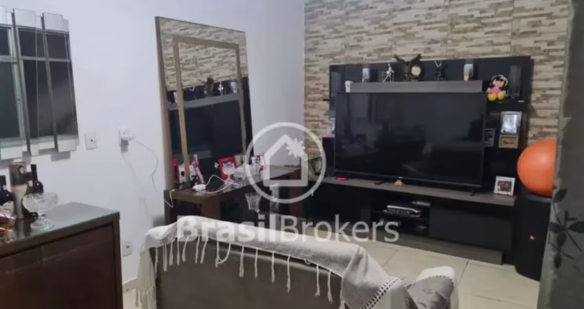Apartamento com 2 quartos à venda na Avenida Paranapuam, Tauá, Rio de Janeiro