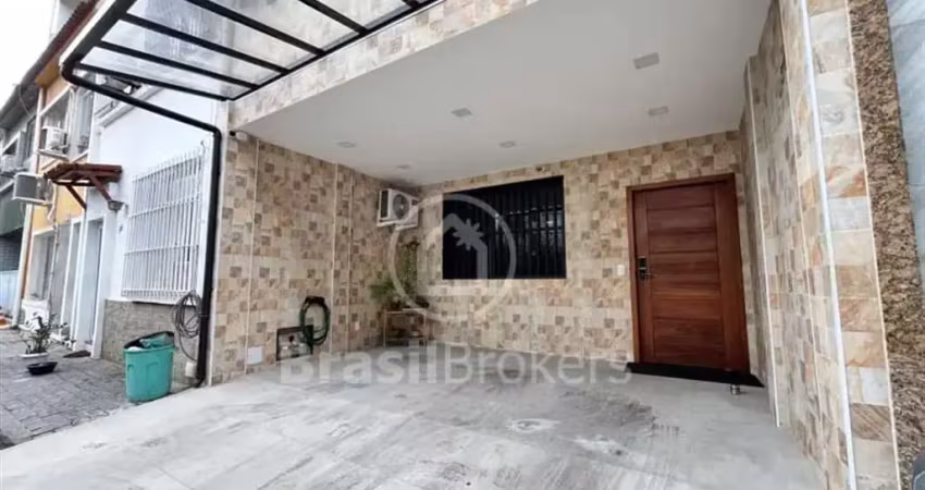 Casa de condomínio modernizada com 3 quartos - portuguesa - rio de janeiro