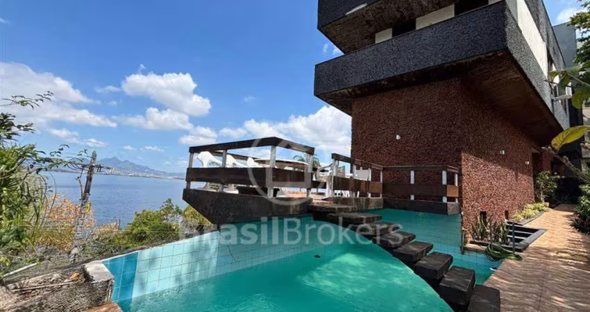 Casa com 7 quartos à venda na Rua Carmem Miranda, Jardim Guanabara, Rio de Janeiro