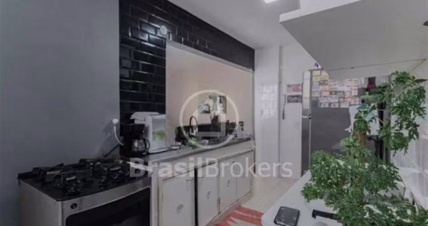 Apartamento a venda 3 quartos Copacabana reformado, Rio de janeiro Rj.