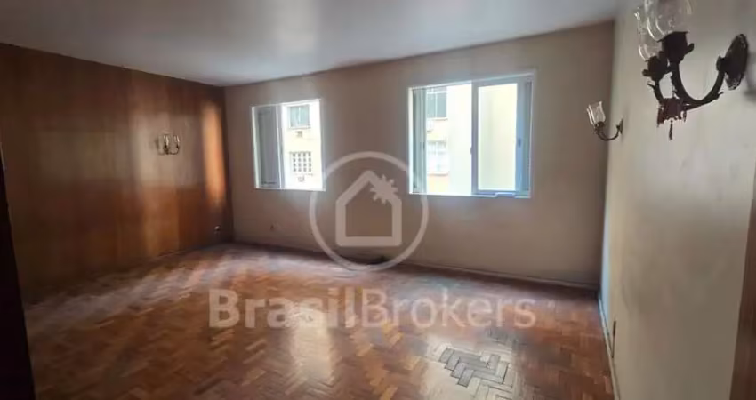 Apartamento à venda com 134,00m² e 3 quartos em copacabana, rio de janeiro - rj