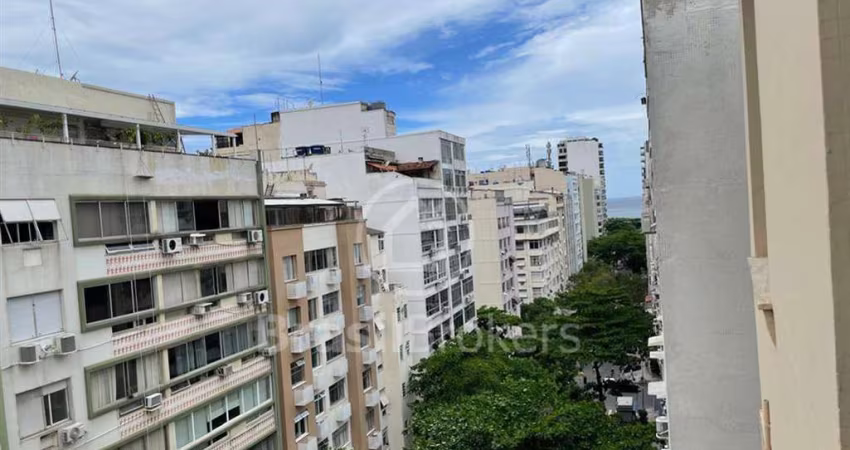 Apartamento à venda 3 quartos, com vaga em Copacabana, Rio de Janeiro - RJ
