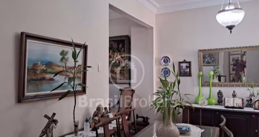 Apartamento, 114m², 3 quartos- posto quarto