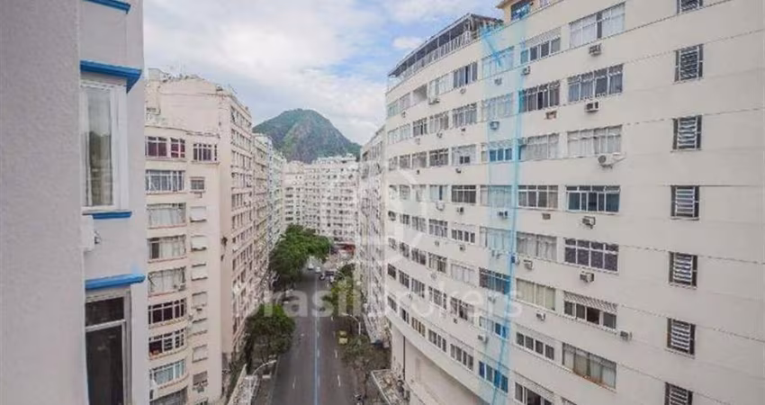 Excelente 2 quartos na rua Fernando Mendes