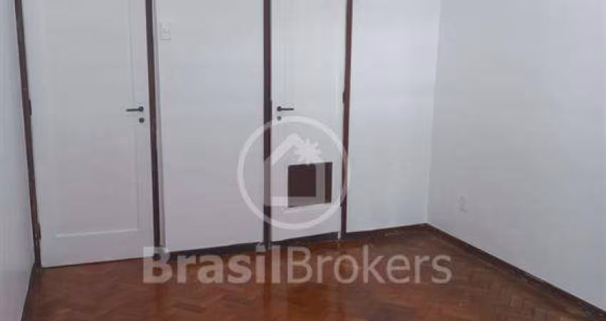 Encante-se com este aconchegante apartamento em Botafogo!