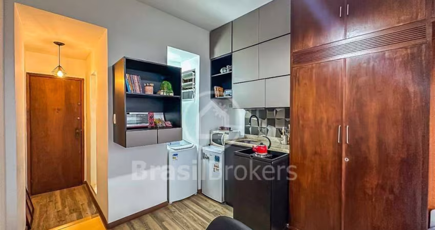 Loft à venda Praia de Botafogo 20m2 mobiliado
