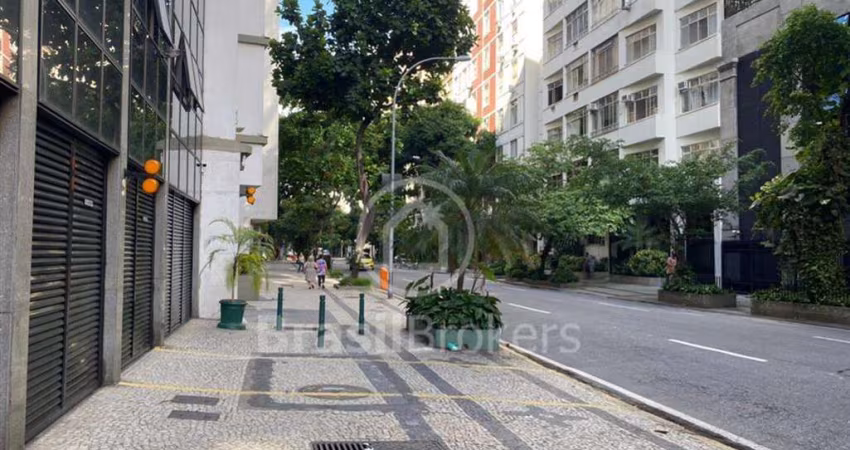Apartamento à venda com 117,00m² e 3 quartos em Copacabana, Rio de Janeiro - rj