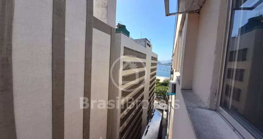 Apartamento à venda com 28m² e 1 quarto em Botafogo, Rio de Janeiro - RJ
