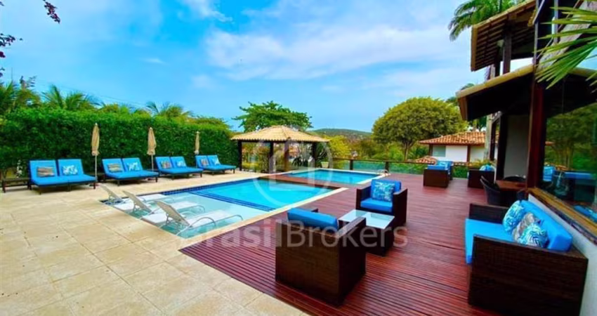 Casa à venda com 1382,00m² e 8 quartos em Praia da Ferradura, Armação dos Búzios - rj