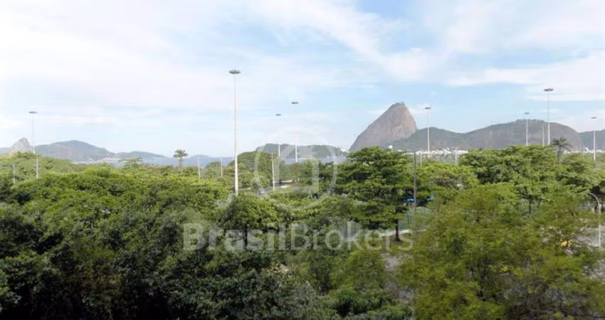 Apartamento à venda com 233,00m² e 3 quartos em Flamengo, Rio de Janeiro - rj