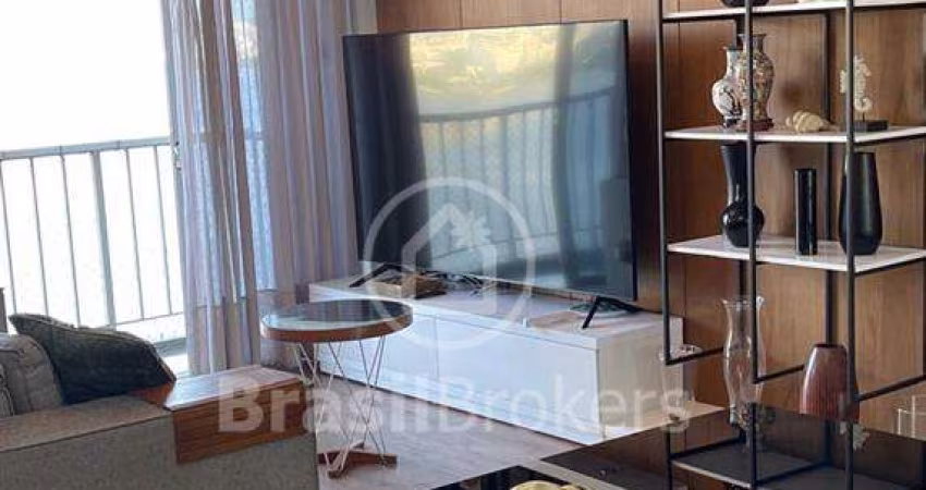 Apartamento Luxuoso com Vista Deslumbrante para a Lagoa.