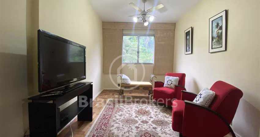 Apartamento em andar alto na Lagoa! Com 3 quartos, vista para a floresta e muito silencioso!