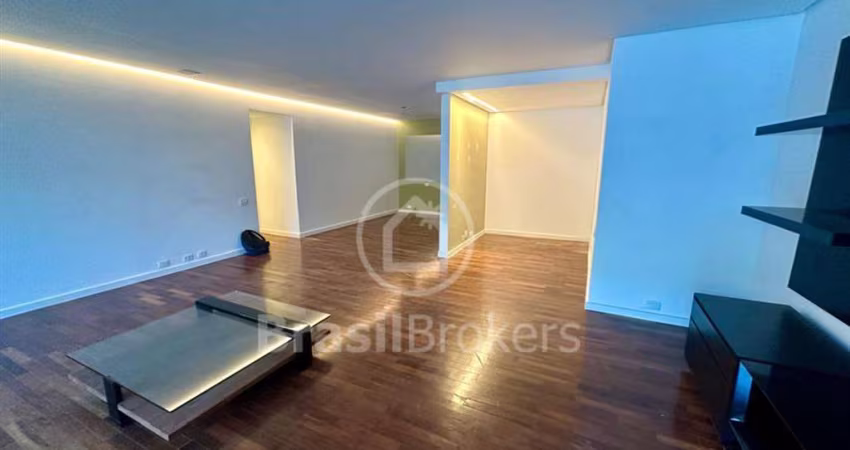 APARTAMENTO REFORMADO VILLAGE SÃO CONRADO