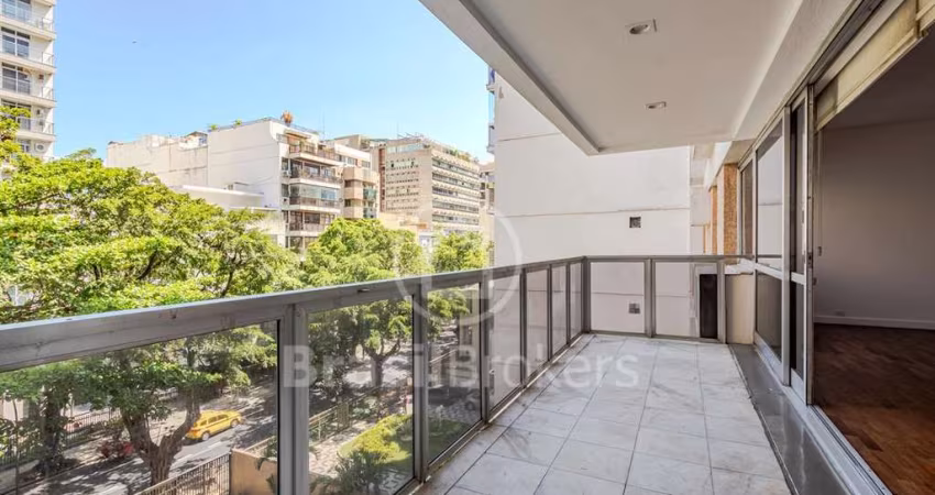 Excelente apartamento 4 quartos em Ipanema 2 vagas