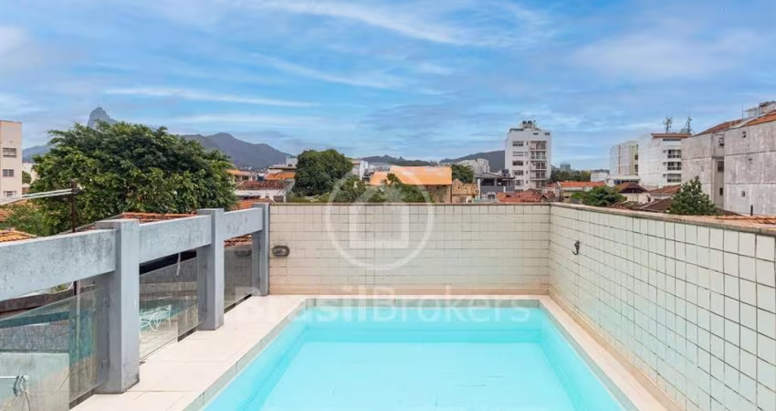 Casa com piscina, área gourmet e vista panorâmica do Cristo e Pão de Açúcar na URCA