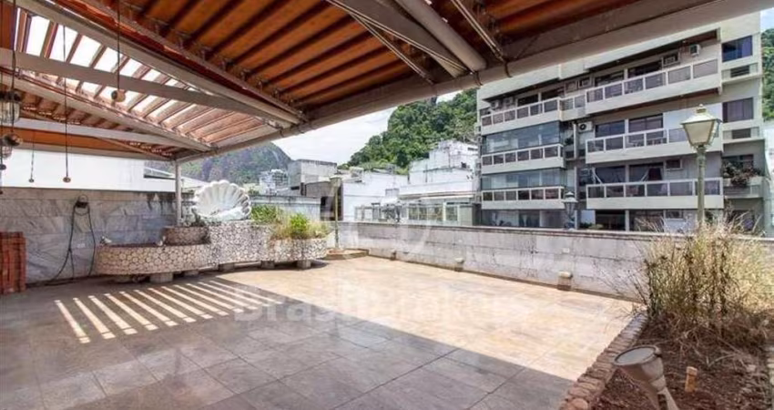 Cobertura à venda com 450,00m² e 4 quartos em Copacabana, Rio de Janeiro - rj