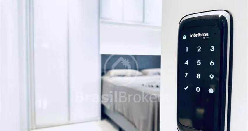 Apartamento Espetacular de 3 Quartos com 1 Suíte - Rua Alberto de Campos, 40