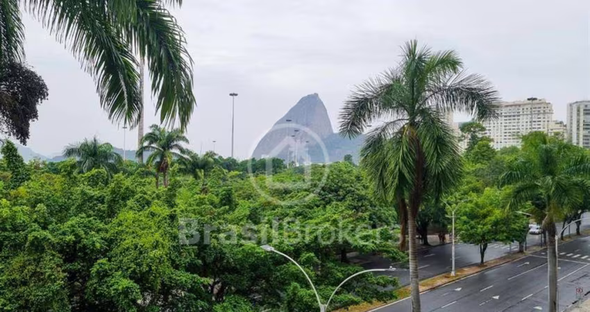 Apartamento à venda com 220,00m² e 5 quartos em Flamengo, Rio de Janeiro - rj