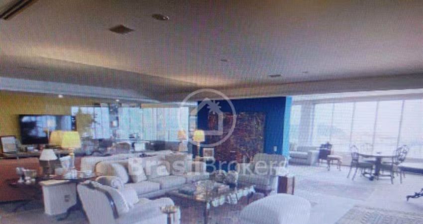 Arpoador, Rua Francisco Bhering ! Apartamento com 520 m, com vista para o mar, muito amplo ! Salão, 4 quartos, 2 vagas !