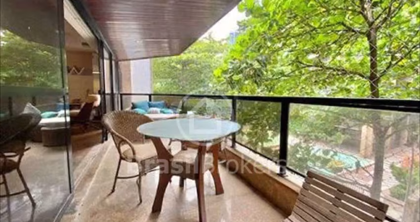 Apartamento à venda com 192,00m² e 4 quartos em Leblon, Rio de Janeiro - rj