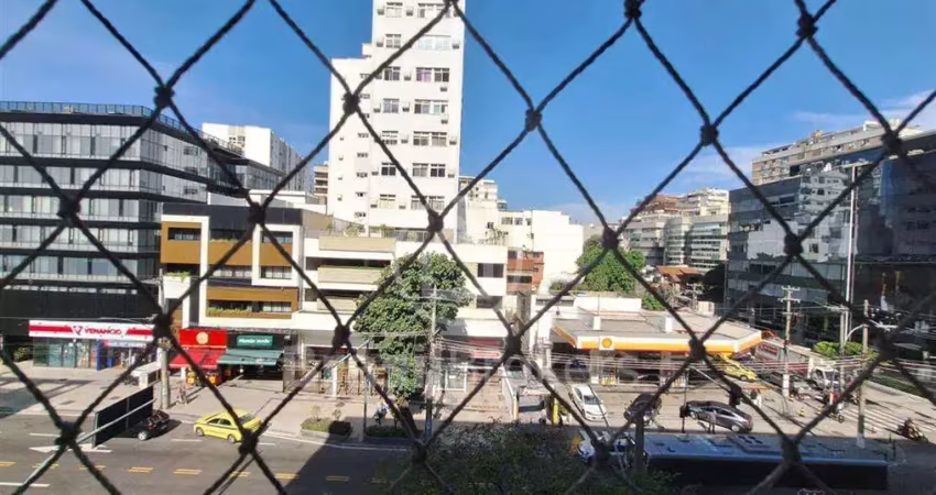 Sala comercial no melhor prédio do jardim  botãnico