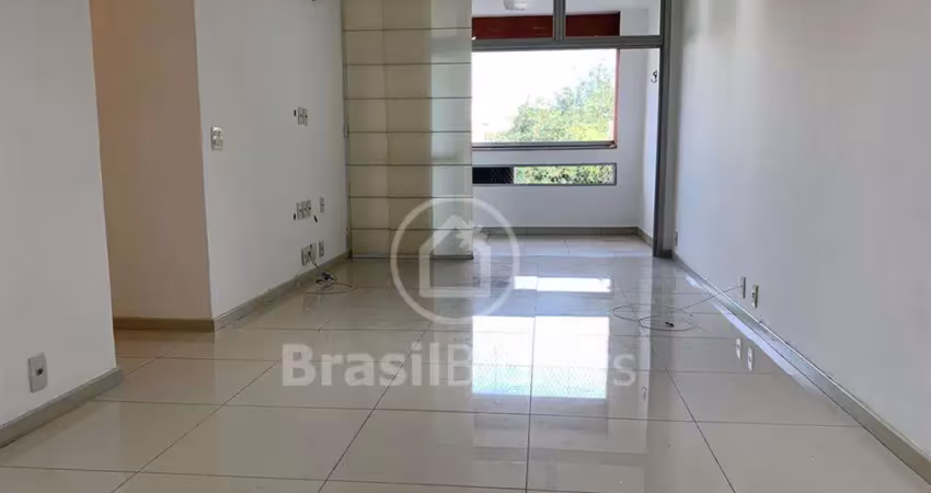 Gávea reformado silencioso 3 quartos suite 2 vagas demarcadas