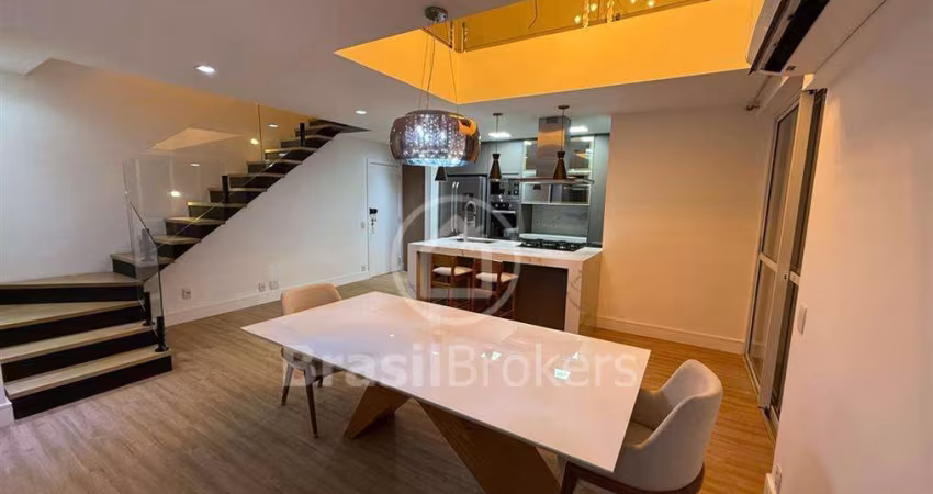 Duplex impecável na Barra da Tijuca com vista para a lagoa!