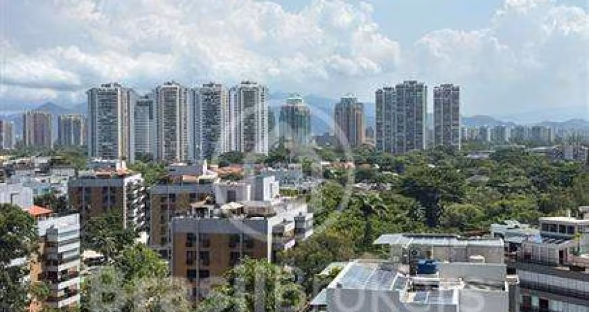 Apartamento à venda no Condomínio Wonderful Ocean Suítes