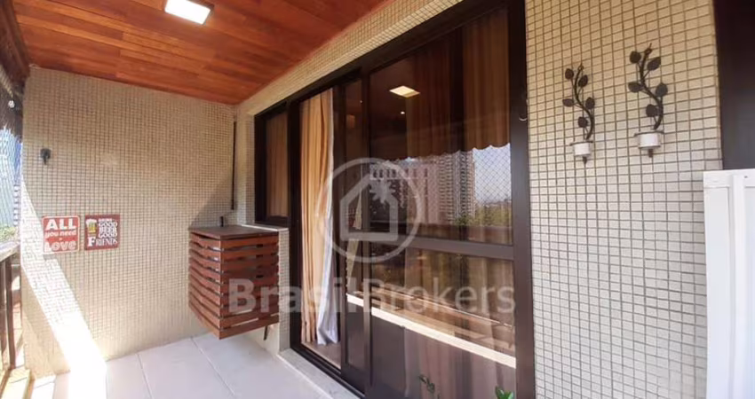 Barra da Tijuca - 2 quartos, 1 suíte + dependências completas - ABM