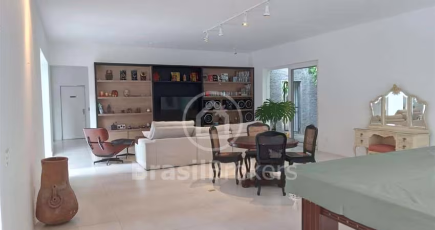 Casa à venda com 8500,00m² e 4 quartos em Itanhangá, Rio de Janeiro - rj