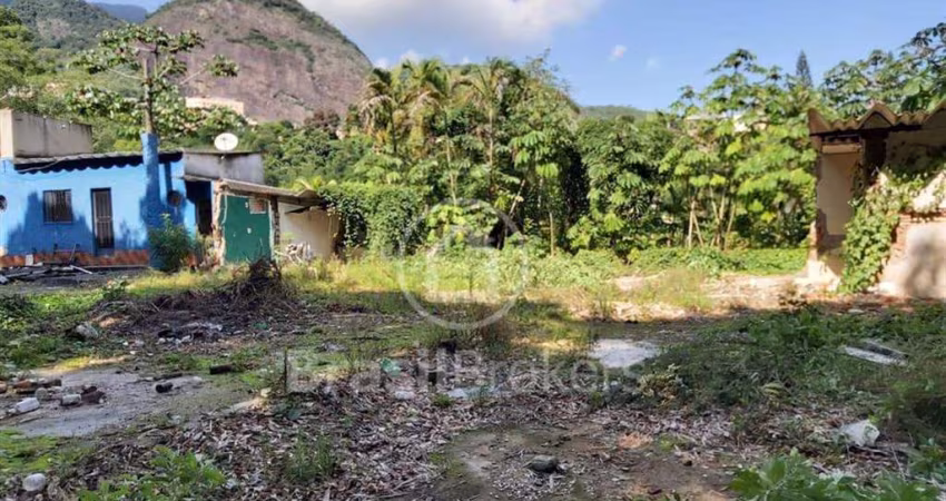 Terreno Plano na Freguesia