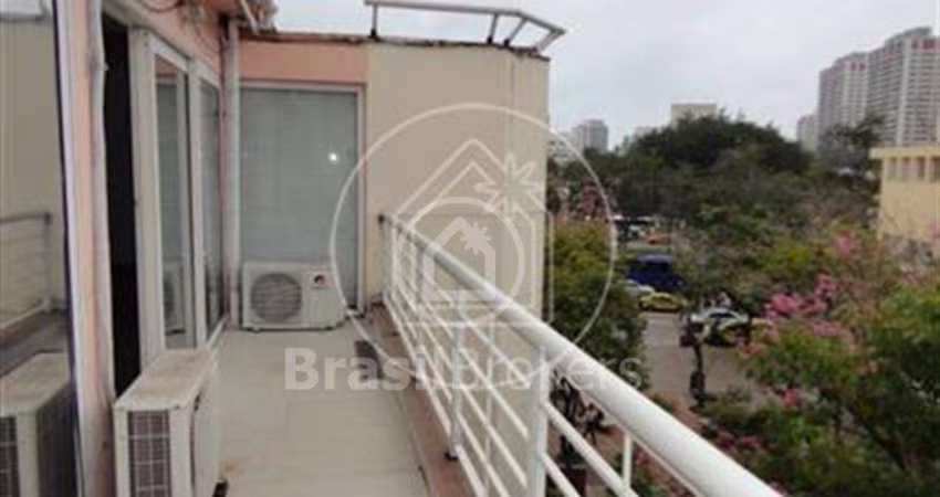CONJUNTO COMERCIAL / SHOPPING DOWNTOWN