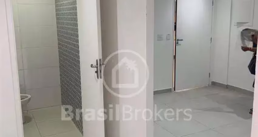 Sala comercial à venda na Avenida das Américas, Barra da Tijuca, Rio de Janeiro