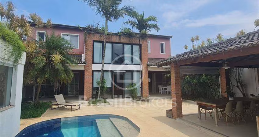 3 casa duplex no mesmo terreno para TODA a sua família