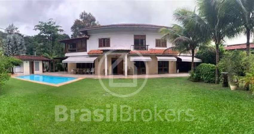Casa de Condomínio à venda com 516,00m² e 4 quartos em Itanhangá, Rio de Janeiro - rj