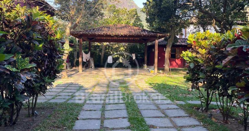 Casa Chalé em condomínio à venda com 772,00m² e 1 quarto em Itanhangá, Rio de Janeiro - rj