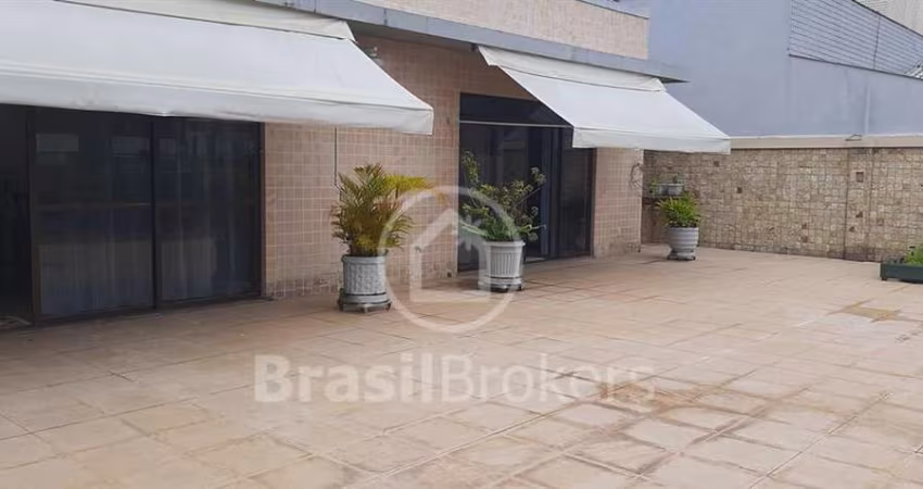Cobertura à venda com 393,00m² e 4 quartos em Recreio dos Bandeirantes, Rio de Janeiro - rj