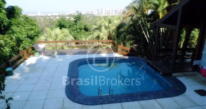 Casa à venda com 925,00m² e 4 quartos em Itanhangá, Rio de Janeiro - rj