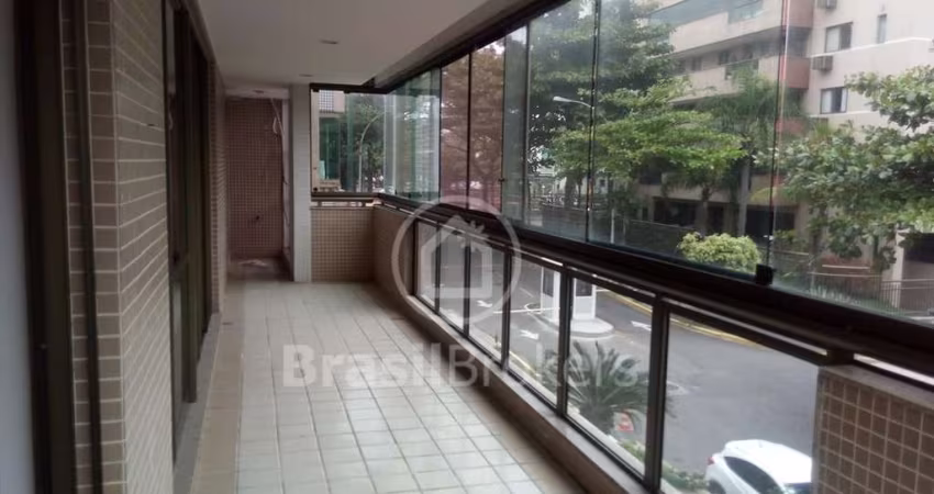 Apartamento 4 quartos, sendo 2 suítes