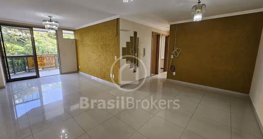 Apartamento reformado de 3 quartos de frente - recreio