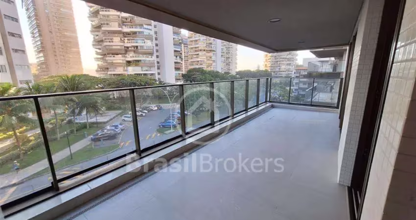 Barra da tijuca, condomínio wave, posto 5, apartamento 4 quartos.