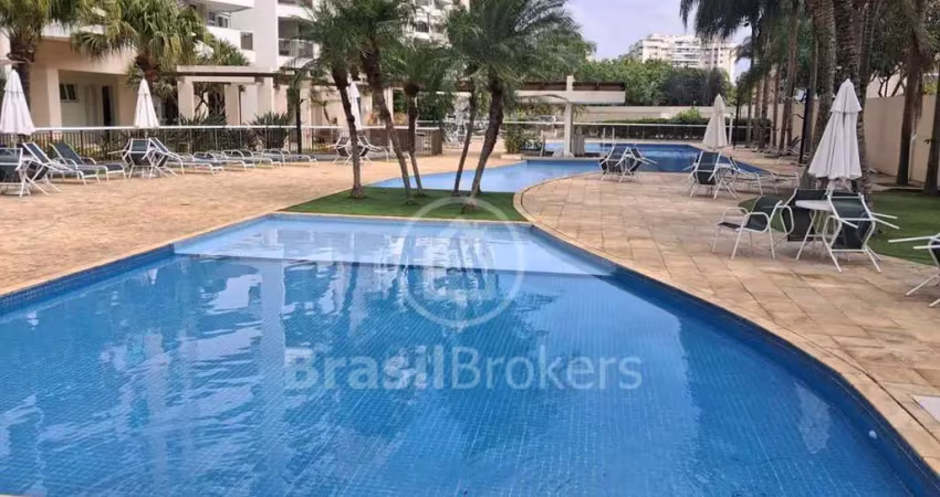 Apartamento 2 quartos condomínio libertad  barra da tijuca