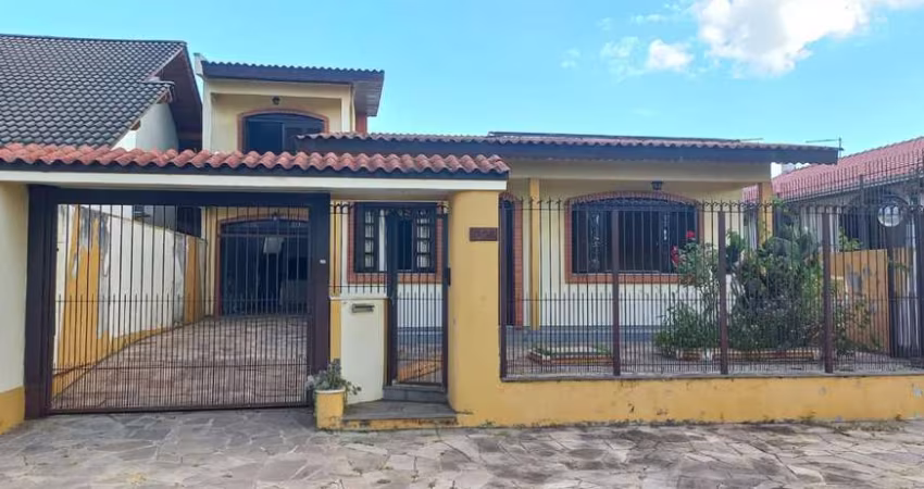 Casa para Venda em Caxias do Sul, Colina Sorriso, 3 dormitórios, 2 banheiros, 3 vagas