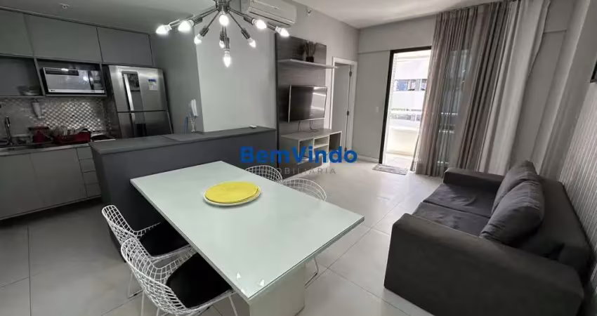 Apartamento mobiliado para venda no mondial salvador