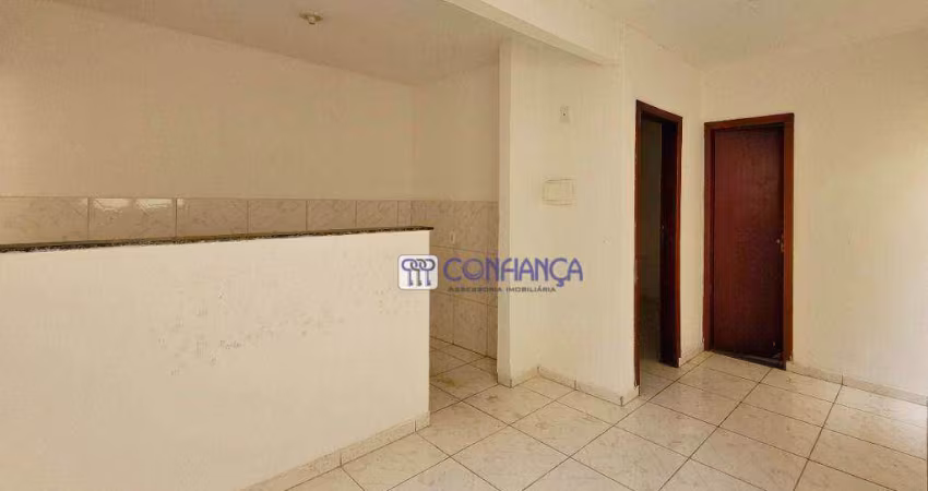 Apartamento com 1 dormitório para alugar, 44 m² por R$ 450/mês - Rua do Turista-UNID - 103, Campo Grande - Rio de Janeiro/RJ