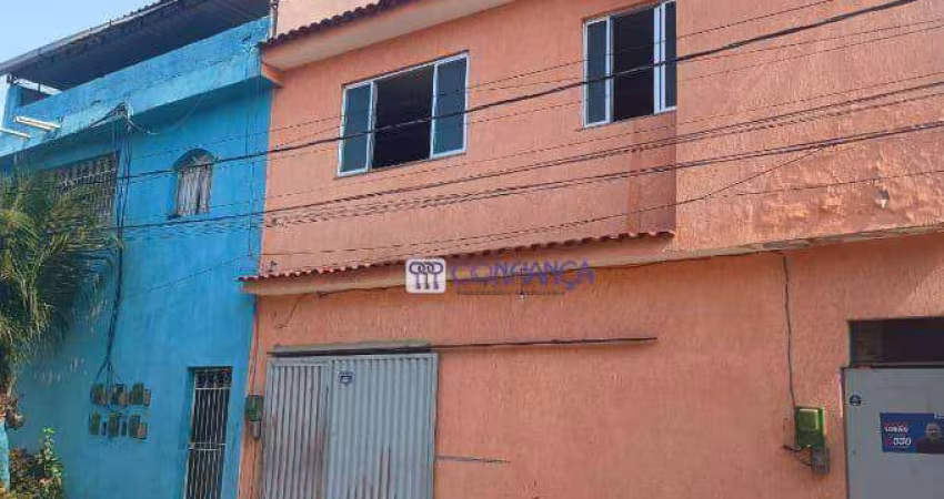 Sobrado com 2 dormitórios à venda, 64 m² por R$ 130.000,00 - Bangu - Rio de Janeiro/RJ