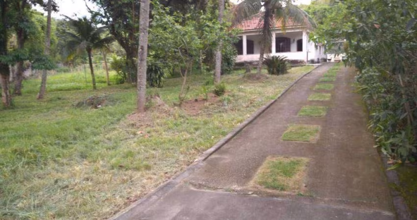Sítio com 3 dormitórios à venda, 13000 m² por R$ 2.200.000 - Caminho do Cantagalo,  Campo Grande - Rio de Janeiro/RJ