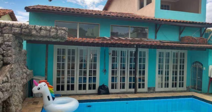 Casa com 4 dormitórios à venda, 110 m² por R$ 750.000,00 - Campo Grande - Rio de Janeiro/RJ
