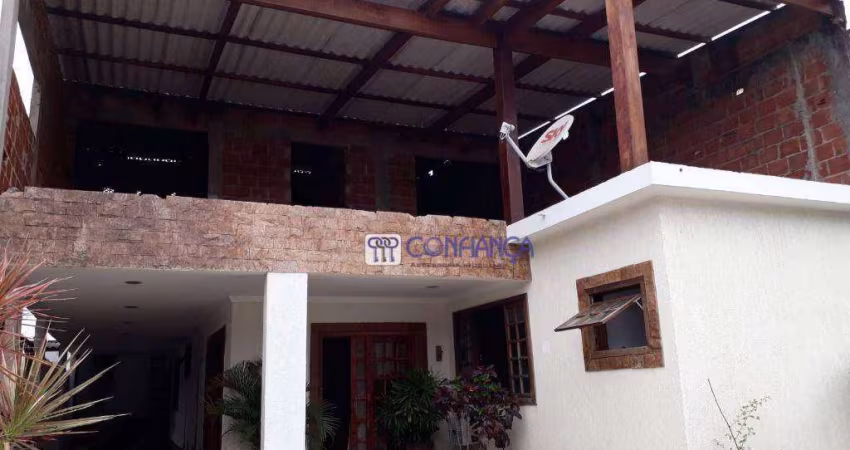 Casa com 4 dormitórios à venda, 240 m² por R$ 350.000 - Rua Genipapo, Paciência - Rio de Janeiro/RJ